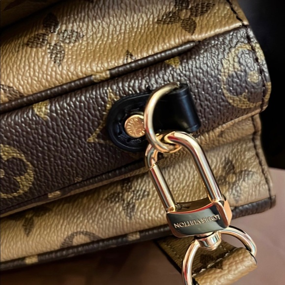 LOUIS VUITTON MÉTIS REVERSE POCHETTE 2022 - Picture 5 of 11